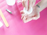 diy-gel-polish-for-a-lasting-manicure-3