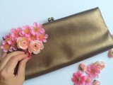 diy-girlish-flower-summer-purse-4