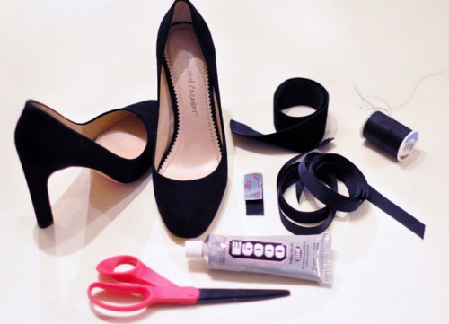 DIY Holiday Shoes With T Straps And Ankle Bows