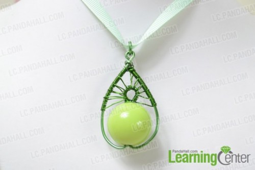 DIY Pear Like Wire Wrapped Pendant