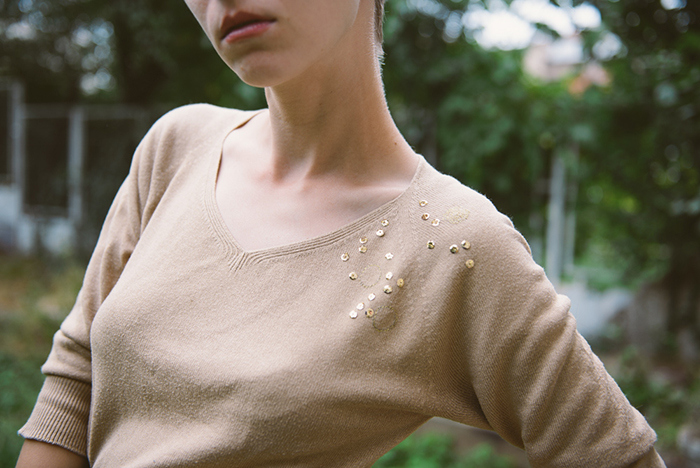 Diy sparkly sweater restyle  1