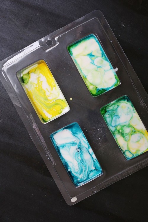 DIY Watercolor Tie Dye Soap To Make