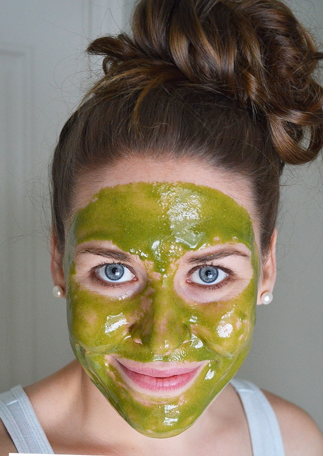 Diy wheatgrass honey face mask  1