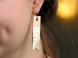 diy-wood-veneer-earrings-with-scrapbook-4