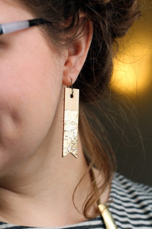 DIY Wood Veneer Earrings With Scrapbook