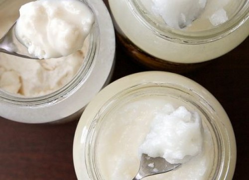 night anti-aging face cream (via organicauthority)