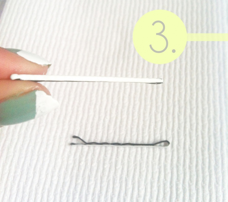 Picture Of easy diy hairpins from earrings  4