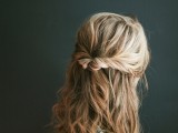 easy-diy-topsy-half-up-hairstyle-for-valentines-day-dinner-3