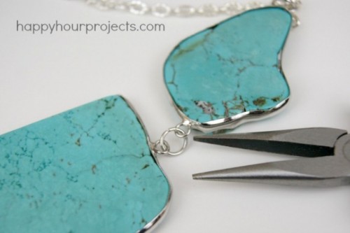 Easy DIY Turquoise Necklace