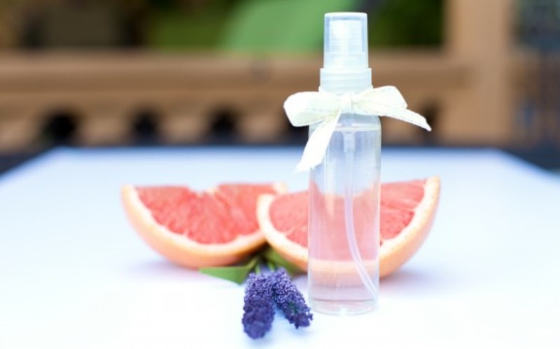 Fresh and chemical free diy grapefruit and lavender summer body spray  2