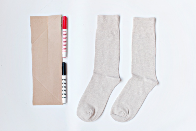 Fun and creative diy personalized men socks  2