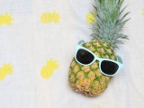 funny-diy-pineapple-scarf-to-wear-in-summer-3
