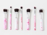 glam-diy-marbleized-makeup-brushes-1