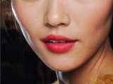how-to-choose-the-righ-red-lipstick-for-your-skintone-11