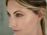 how-to-make-your-skin-glow-diy-illuminating-makeup-1