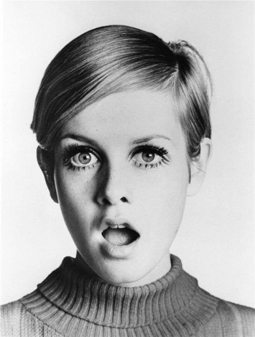 How To Easily Style Twiggy Makeup
