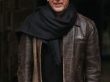 men-scarves-inspiration-19-stylish-fall-looks-to-recreate-14