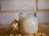 moisturizing-diy-oatmeal-and-shea-butter-body-lotion-1