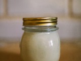 moisturizing-diy-oatmeal-and-shea-butter-body-lotion-4