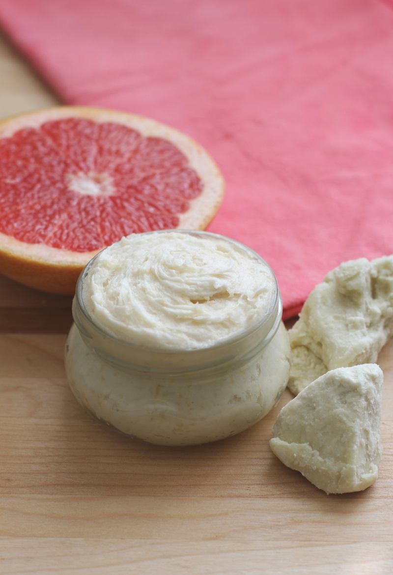 red grapefruit whipped body lotion (via dailysqueeze)