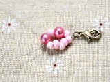 spring-inspired-diy-pink-beads-and-pearls-bracelet-3