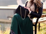 stylish-and-comfy-winter-maxi-skirt-outfits-15