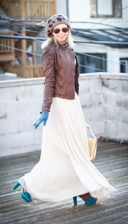 Stylish And Comfy Winter Maxi Skirt Outfits
