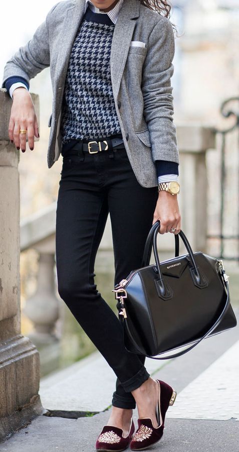 Picture Of stylish bags that are appropriate for work  12