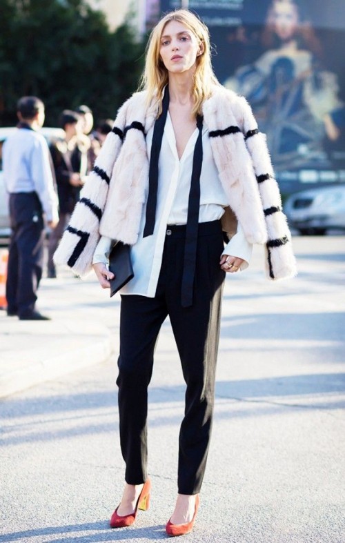 Super Chic Short Fur Coat Outfits To Feel Warm In Winter