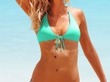 super-hot-and-trendy-mismatched-swimsuits-11