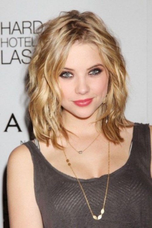 The Beauty Trend Report: The Wavy ‘Lob’ Hairstyle
