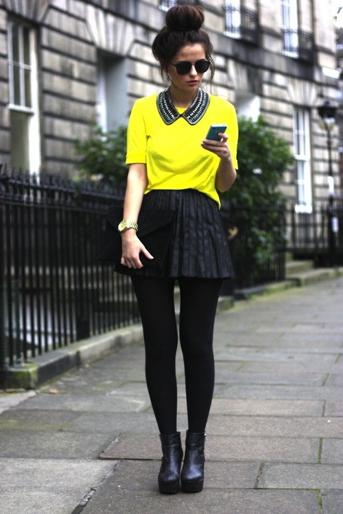 Picture Of the hottest fall trend pleated mini skirt  12