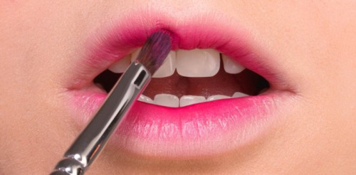 Trendy And Sweet DIY Gradient Lips Makeup To Try