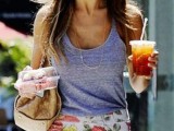 trendy-outfits-with-skirts-to-wear-this-summer-3