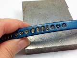 vintage-looking-diy-gilded-stamped-leather-bracelet-5