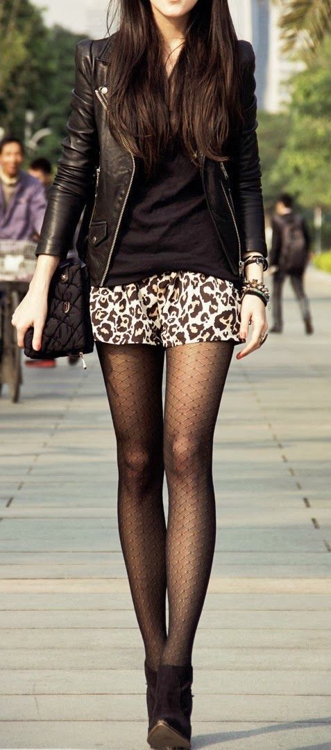 Picture Of wearing animal prints with style ways  15