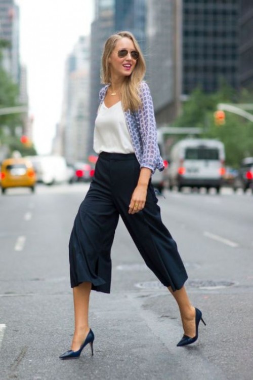 What To Wear On A Post Work Drinks Date: 18 Perfect Outfits