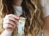 whimsy-and-original-diy-woven-necklace-3